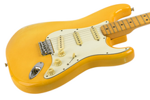 Load image into Gallery viewer, 1975 Fender Stratocaster Hardtail Aged Olympic White #665597 (PDX)