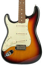 Load image into Gallery viewer, 1990s Fender '62 Stratocaster Lefty Vintage Sunburst #V127266 (PDX)
