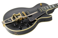 Load image into Gallery viewer, 2005 Gibson Custom Shop Historic Series Les Paul Custom LPB-4 Gloss Ebony w/Original Bigsby #45200 (PDX)