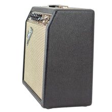 Load image into Gallery viewer, 1967 Fender Vibro Champ Amp Black Tolex (PDX)