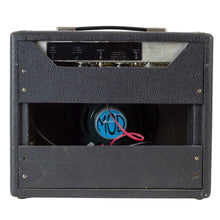Load image into Gallery viewer, 1967 Fender Vibro Champ Amp Black Tolex (PDX)