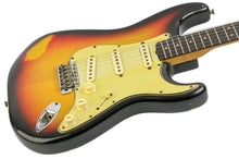 Load image into Gallery viewer, 1965 Fender Stratocaster 3-Color Sunburst w/Original Case #L82778 (PDX)
