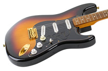 Load image into Gallery viewer, 1999 Fender Stevie Ray Vaughn Stratocaster 3-Color Sunburst w/12" Fingerboard Radius #SN8960130 (PDX)
