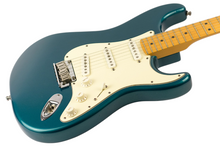 Load image into Gallery viewer, 2001 Fender American Standard Stratocaster Ocean Turquoise #Z1040249 (PDX)
