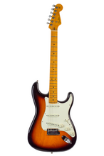 Load image into Gallery viewer, 2016 Fender Custom Shop American Custom Stratocaster NOS 2-Tone Sunburst #CZ522555 (PDX)
