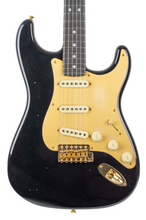 Load image into Gallery viewer, New Fender Custom Shop &#39;69 Stratocaster Journeyman Black w/Gold Hardware and Anodized Gold Pickguard #R119436 (PDX)
