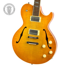 Load image into Gallery viewer, New Collings SoCo Deluxe Amber Sunburst #SOCO25754 (PDX)
