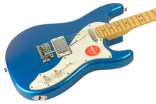 Load image into Gallery viewer, New Squier Stratocaster Deluxe Paranormal Lake Placid Blue #ISSE26000161 (PDX)
