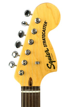 Load image into Gallery viewer, New Squier Stratocaster Deluxe Paranormal Vintage White #ISSE26000015 (PDX)
