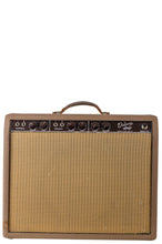 Load image into Gallery viewer, 1962 Fender Deluxe Combo Brown Tolex
