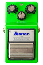 Load image into Gallery viewer, Used Ibanez TS-9 Tube Screamer Overdrive Pedal #0841617 (PDX)

