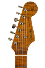 Load image into Gallery viewer, 2024 Fender Custom Shop Andy Hicks Masterbuilt 70th Anniv LTD &#39;54 Stratocaster Nitro Flash Coat Wide Fade 2-Tone Sunburst #4679 (PDX)
