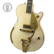 Load image into Gallery viewer, New Gretsch CS Gonzalo Madrigal Masterbuilt G6134 Penguin Relic Vintage White #UC26013975 (PDX)
