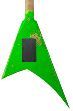 Load image into Gallery viewer, New Jackson Custom Shop Randy Rhoads Nitro Relic Kawasabi Green w/Black Pinstripes #RR4083 (PDX)
