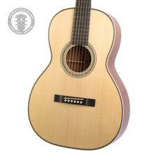 Load image into Gallery viewer, New Martin Custom Shop 00-Size 12 Fret Natural w/Highly Figured Guatemalan Rosewood #3020919 (PDX)

