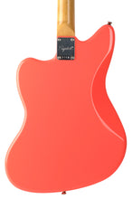 Load image into Gallery viewer, New Squier Classic Vibe '60s Jazzmaster Tahitian Coral #ICSH25009949 (PDX)
