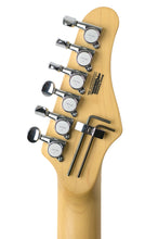 Load image into Gallery viewer, Circa 2005 17th Street Guitars Custom DL 4 Spyder Translucent Green #DLV050012 (PDX)
