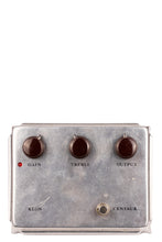 Load image into Gallery viewer, 1990s Klon Centaur Professional Overdrive Silver No Horsie #S2279 (PDX)

